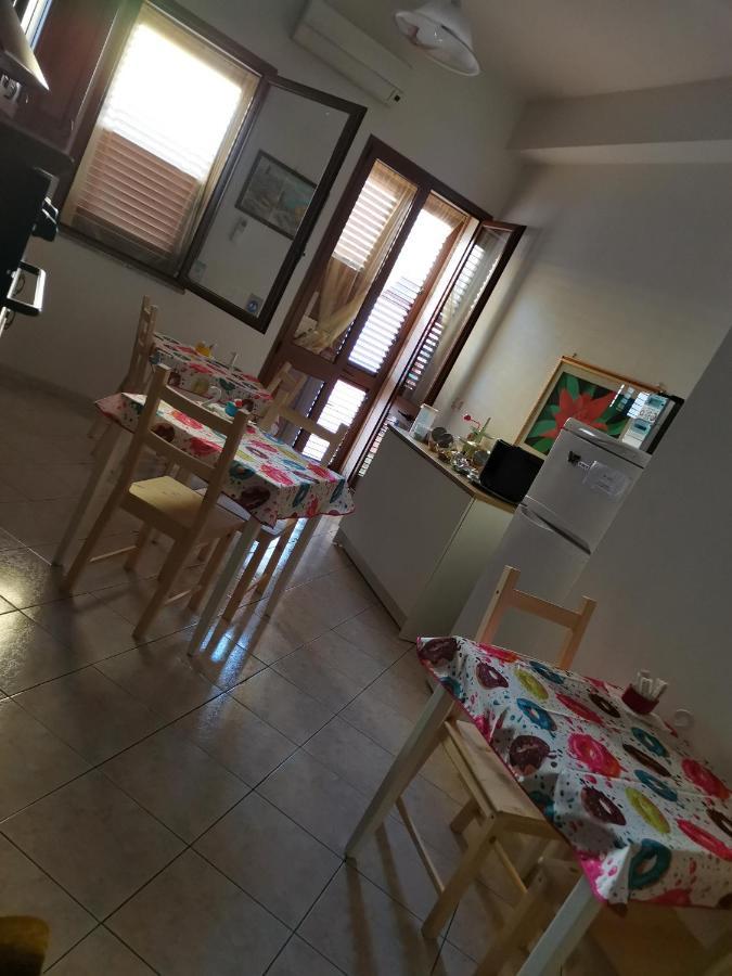 L'Abete Acomodação com café da manhã Guspini Exterior foto